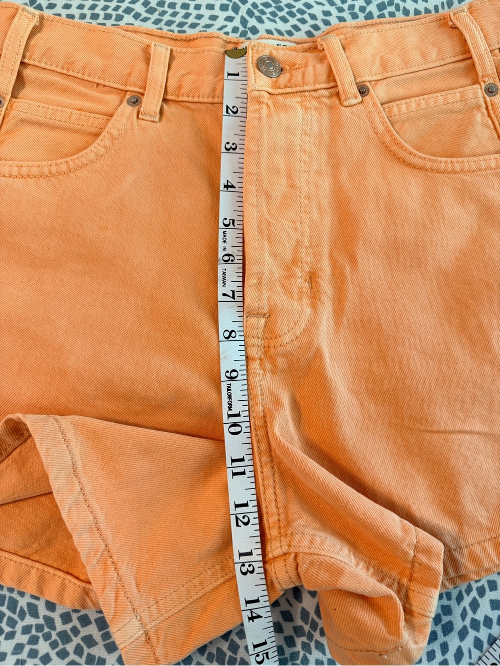We The Free Womens High Waist Denim Shorts Orange Size 28 4 Inch Inseam - Picture 9 of 12